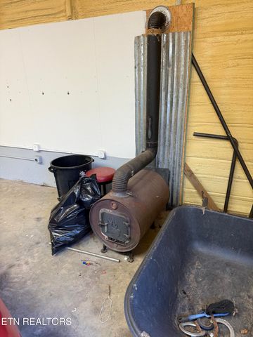 505 Mckinney Rd, Blaine, TN 37709