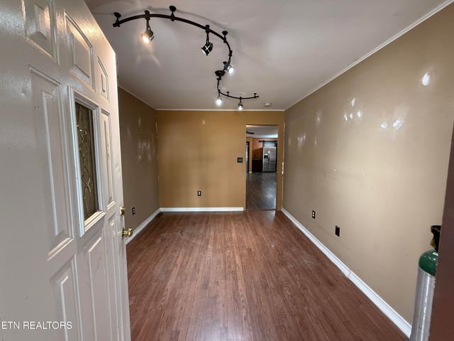 505 Mckinney Rd, Blaine, TN 37709