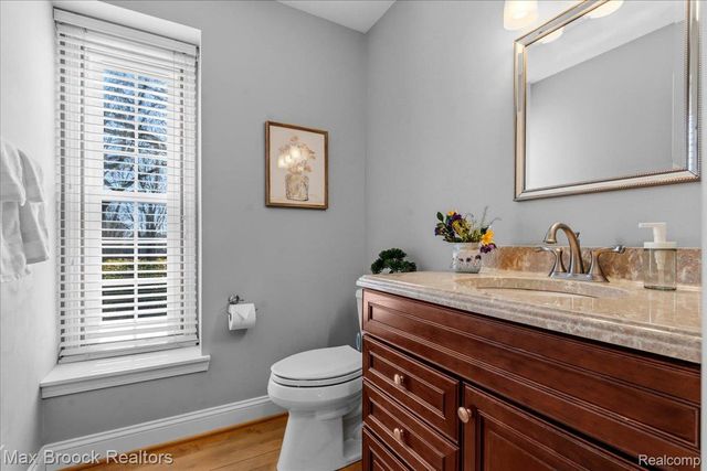 1840 Wexport Lane, Commerce Charter Township, MI 48382