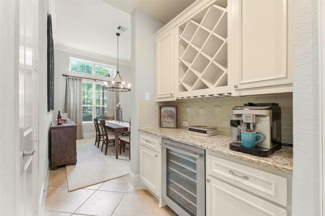 6114 S Tamarino Park Lane, Sugar Land, TX 77479