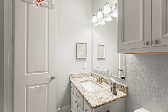 6114 S Tamarino Park Lane, Sugar Land, TX 77479