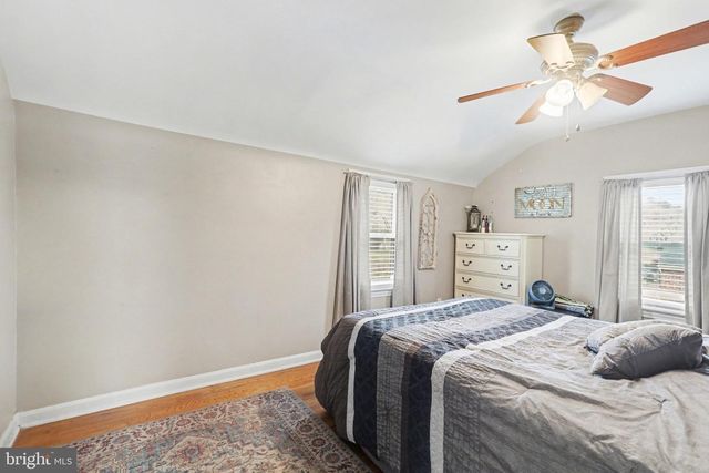 1330 CANTERBURY LN, York, PA 17406