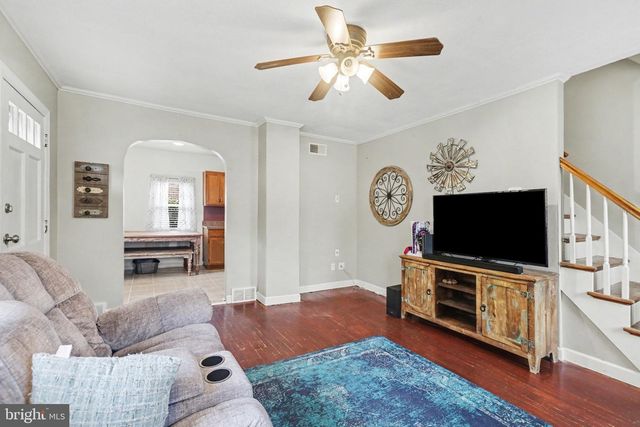 1330 CANTERBURY LN, York, PA 17406