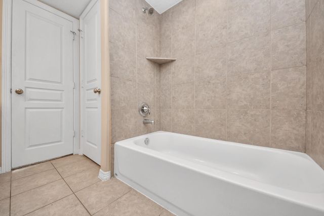 908 W 26th Street A, Houston, TX 77008