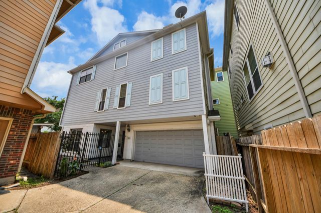908 W 26th Street A, Houston, TX 77008