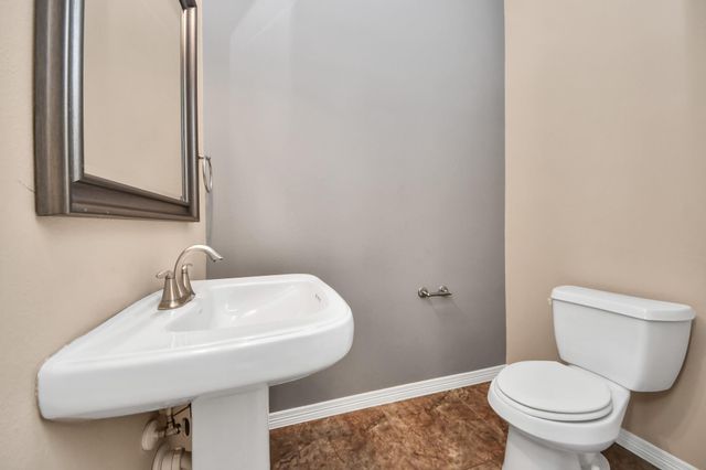 908 W 26th Street A, Houston, TX 77008