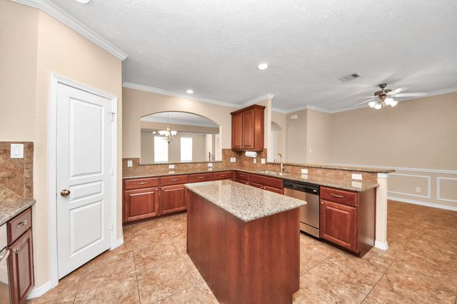 908 W 26th Street A, Houston, TX 77008
