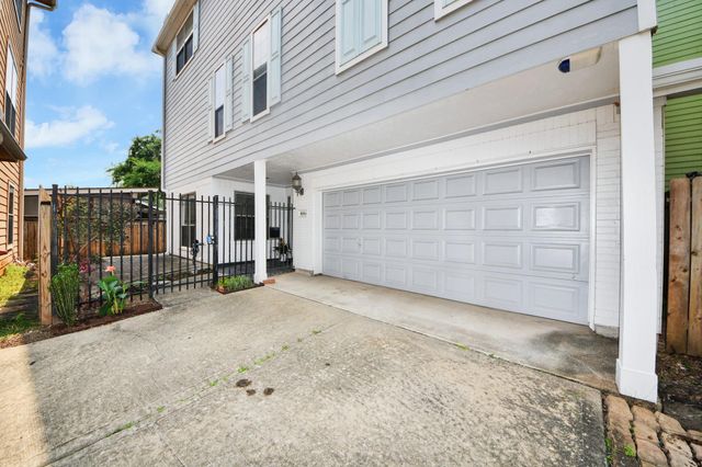 908 W 26th Street A, Houston, TX 77008