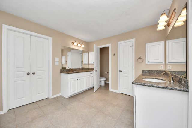 908 W 26th Street A, Houston, TX 77008