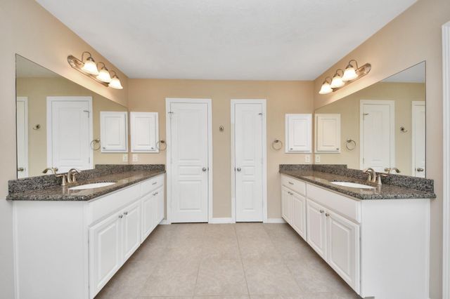 908 W 26th Street A, Houston, TX 77008