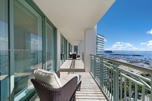 3400 SW 27th Ave 2102, Miami, FL 33133