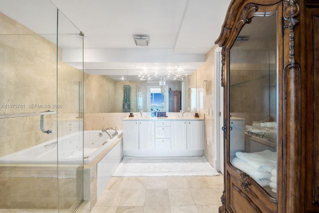 3400 SW 27th Ave 2102, Miami, FL 33133