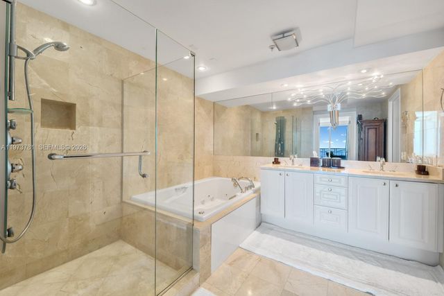 3400 SW 27th Ave 2102, Miami, FL 33133