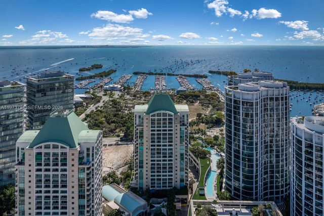 3400 SW 27th Ave 2102, Miami, FL 33133