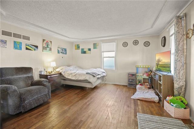 603 E Myrtle Street, Independence, MO 64055