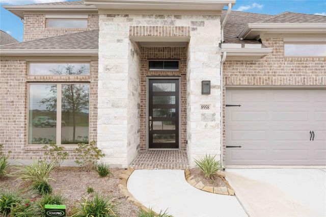 8958 Turtle Grass Drive, Cypress, TX 77433