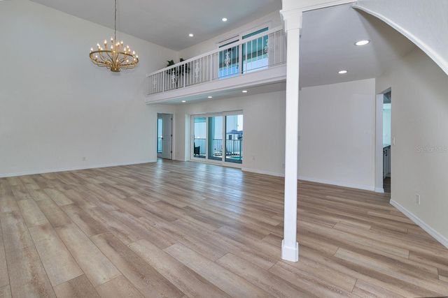 451 PALM ISLAND NE, Clearwater Beach, FL 33767