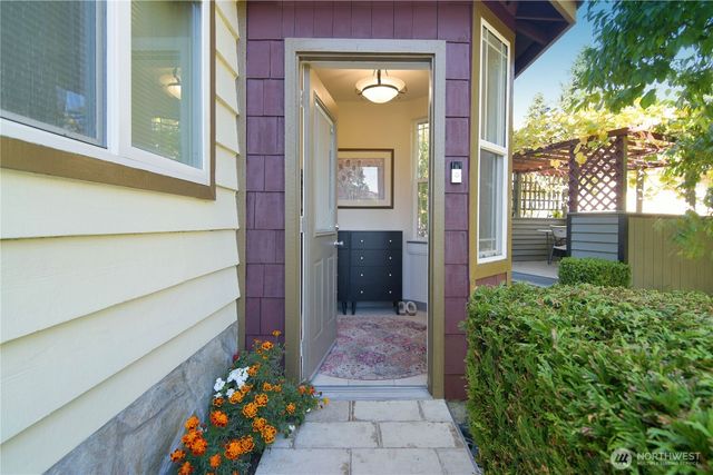 23116 80th Place W, Edmonds, WA 98026
