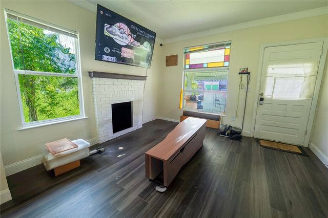 2024 OLD LAKE MARY ROAD, Sanford, FL 32771