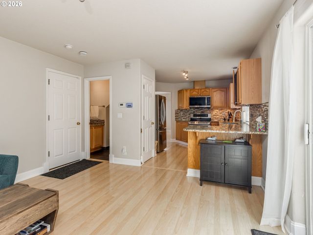 16348 Sw CORNELIAN Way, Beaverton, OR 97007