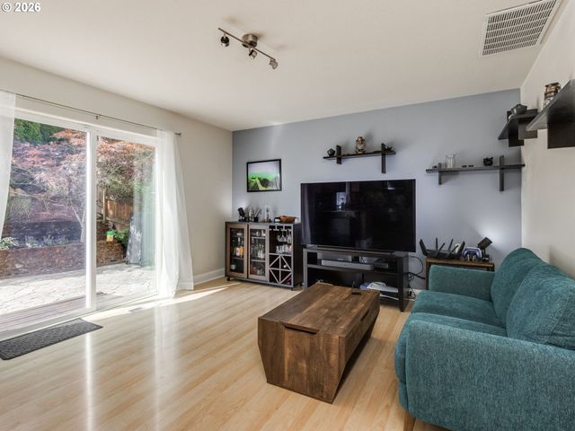 16348 Sw CORNELIAN Way, Beaverton, OR 97007