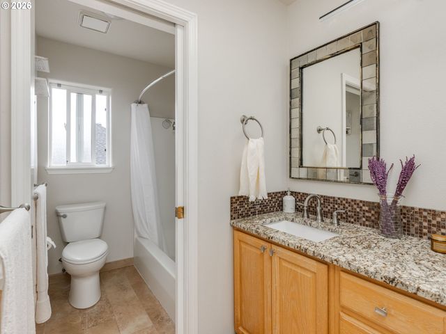 16348 Sw CORNELIAN Way, Beaverton, OR 97007
