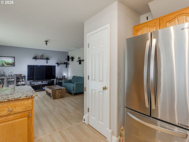 16348 Sw CORNELIAN Way, Beaverton, OR 97007