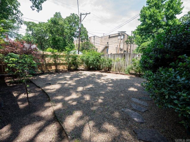 512 N Cedar Street, Little Rock, AR 72205