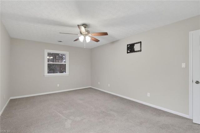 5 El Dorado CT, Hampton, VA 23669