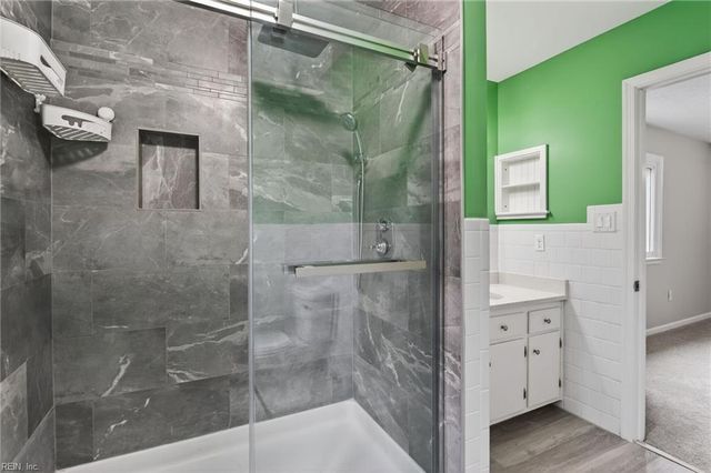 5 El Dorado CT, Hampton, VA 23669