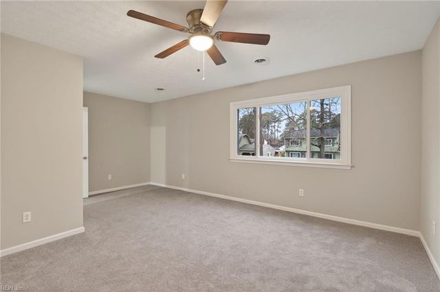 5 El Dorado CT, Hampton, VA 23669