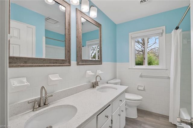 5 El Dorado CT, Hampton, VA 23669