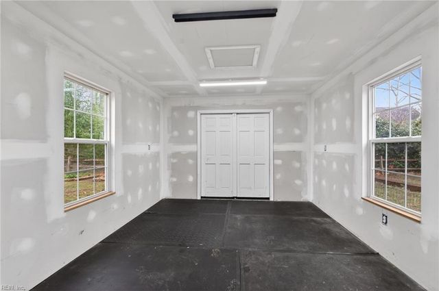 5 El Dorado CT, Hampton, VA 23669