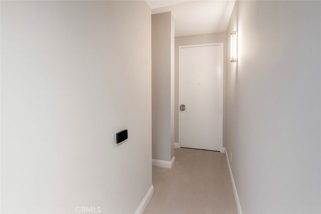 5350 White Oak Avenue 105, Encino, CA 91316
