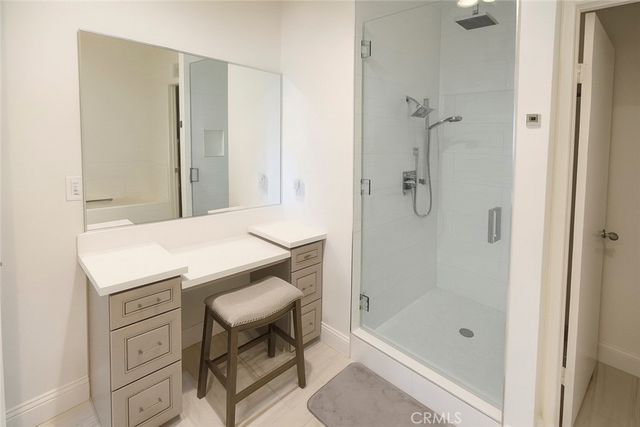5350 White Oak Avenue 105, Encino, CA 91316