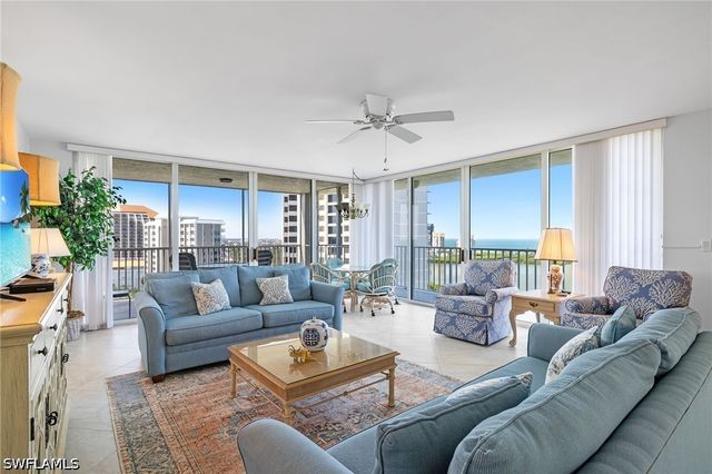 5550 Heron Point DR 1404, Naples, FL 34108