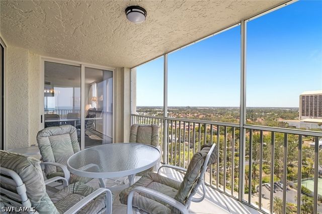 5550 Heron Point DR 1404, Naples, FL 34108