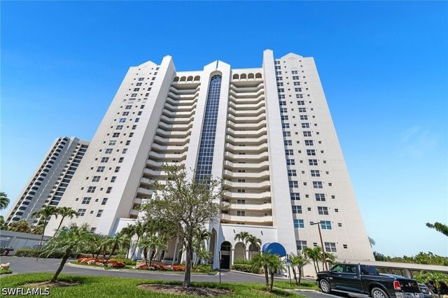 5550 Heron Point DR 1404, Naples, FL 34108