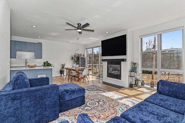 2175 N Riverboat ROAD, Milwaukee, WI 53212