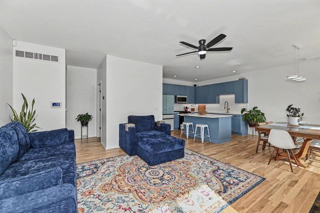 2175 N Riverboat ROAD, Milwaukee, WI 53212