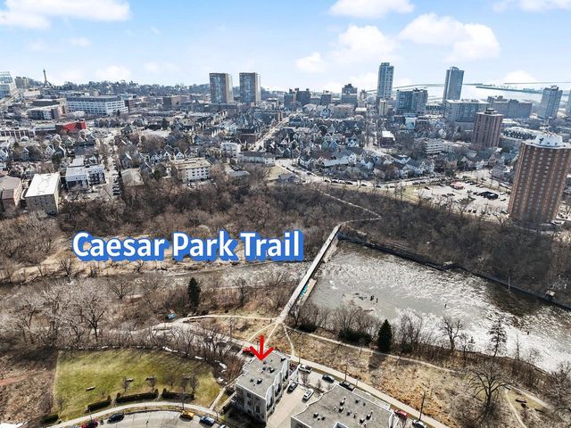 2175 N Riverboat ROAD, Milwaukee, WI 53212