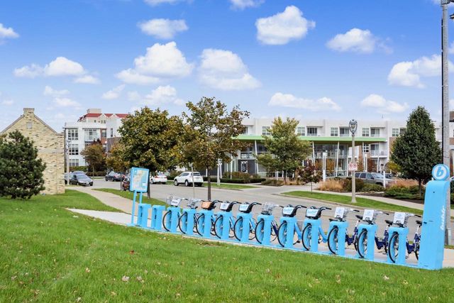 2175 N Riverboat ROAD, Milwaukee, WI 53212