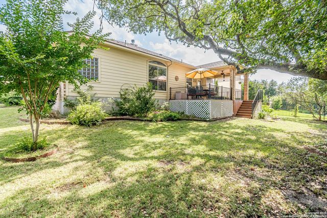 918 San Pedro, New Braunfels, TX 78132