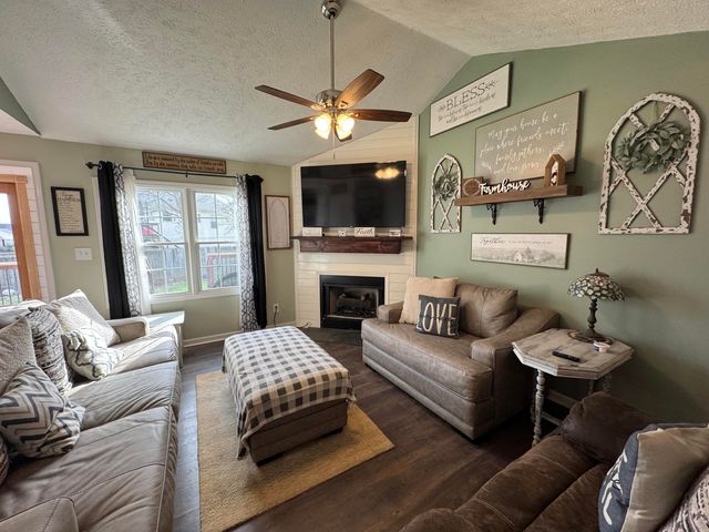 132 Southcreek Drive, Nicholasville, KY 40356