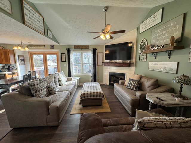 132 Southcreek Drive, Nicholasville, KY 40356