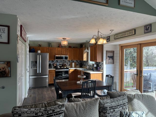 132 Southcreek Drive, Nicholasville, KY 40356