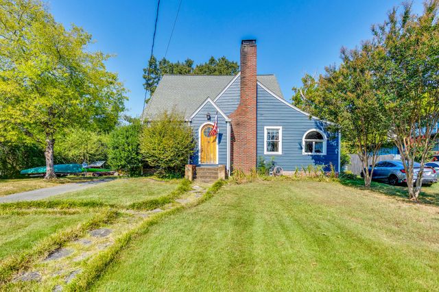 209 Hillcrest Avenue Avenue, Chattanooga, TN 37411