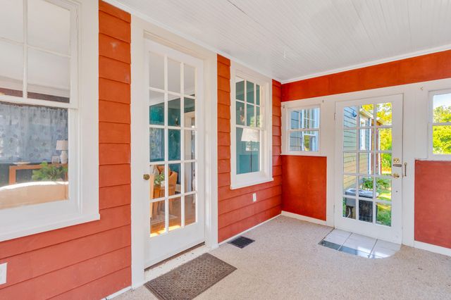 209 Hillcrest Avenue Avenue, Chattanooga, TN 37411