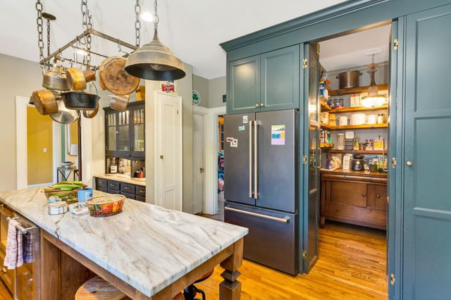 209 Hillcrest Avenue Avenue, Chattanooga, TN 37411