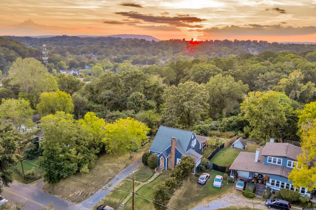 209 Hillcrest Avenue Avenue, Chattanooga, TN 37411